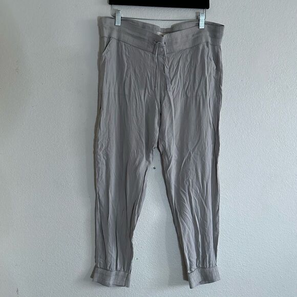 Aritzia TNA gray casual / work pants - Picture 1 of 7